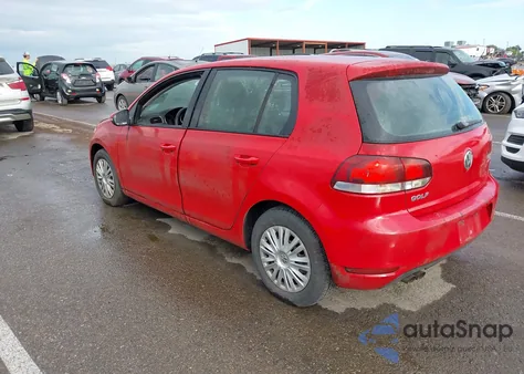 2013 Volkswagen Golf 2.5L 4-Door z USA, uszkodzony, nr VIN WVWDB7AJ5DW126823